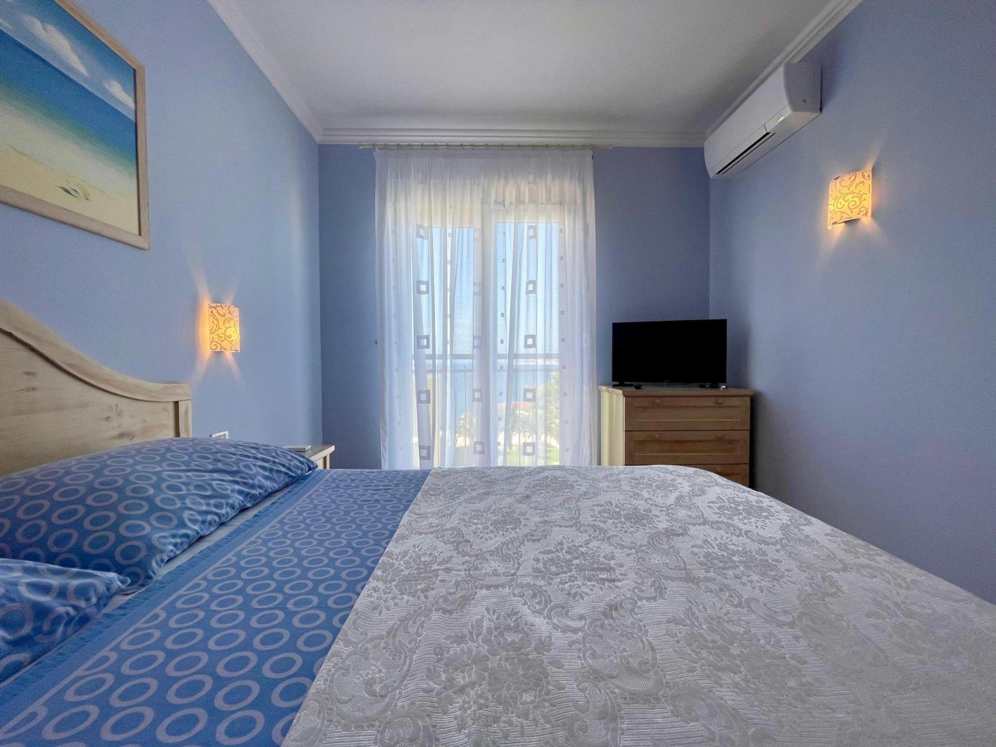 Apartment Tamara By Partner Tourist Agency Савудрия Экстерьер фото
